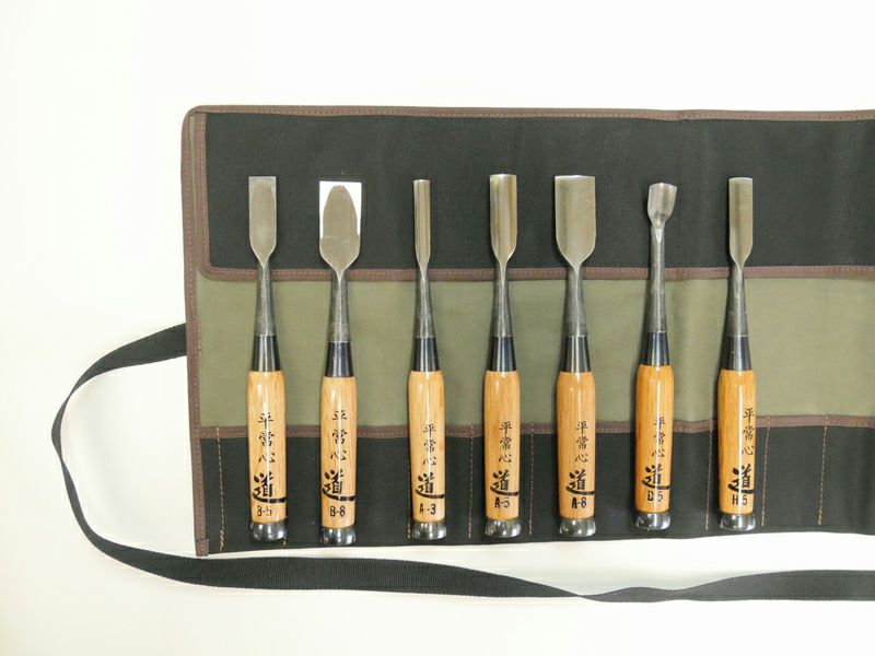 Wood Carving Chisel 7 Pieces Set in Canvas Case