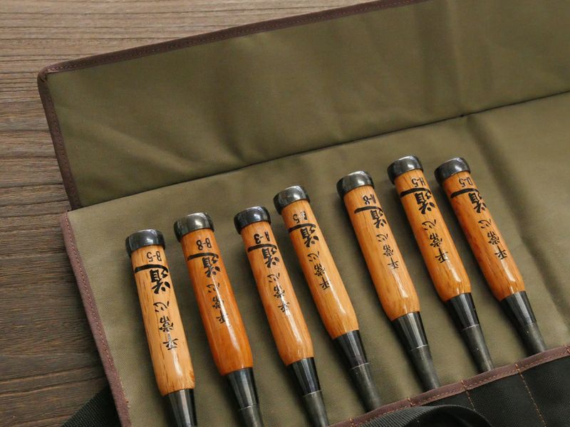 Wood Carving Chisel 7 Pieces Set in Canvas Case