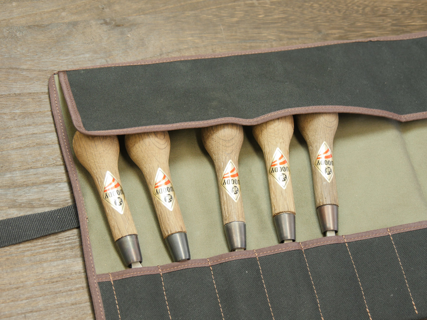 Woody Chisel 5 Pieces Set